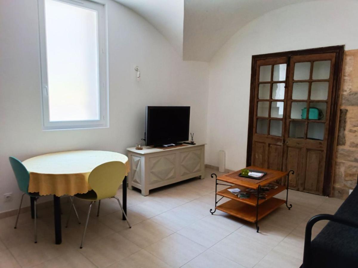 Dans Maison De Maitre, Appartement Independant. Montfrin Eksteriør bilde