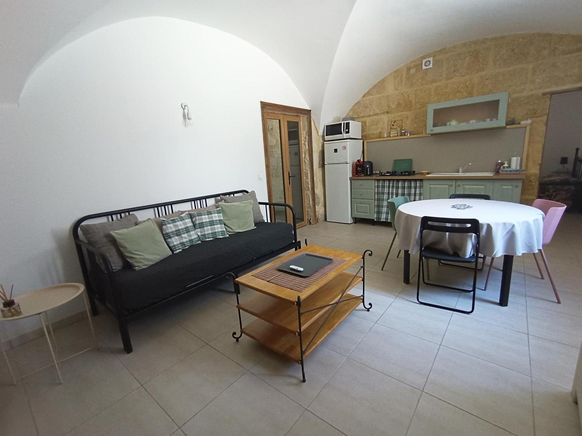 Dans Maison De Maitre, Appartement Independant. Montfrin Eksteriør bilde